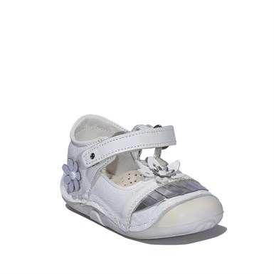 Eylül Beyaz Ortapedik Kız Çocuk Ayakkabı