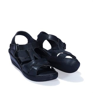 Florin Siyah Düz Taban Kadın Comfort Sandalet